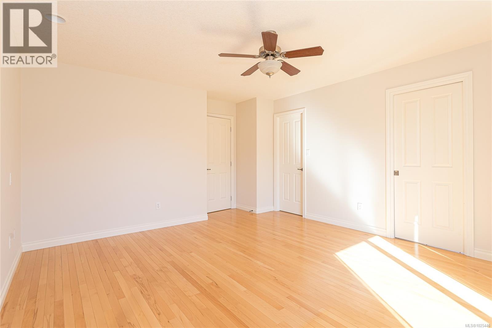 619 MORNINGSTAR DR - 13