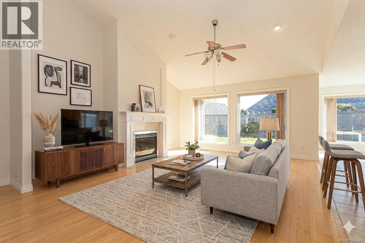 619 MORNINGSTAR DR - 5