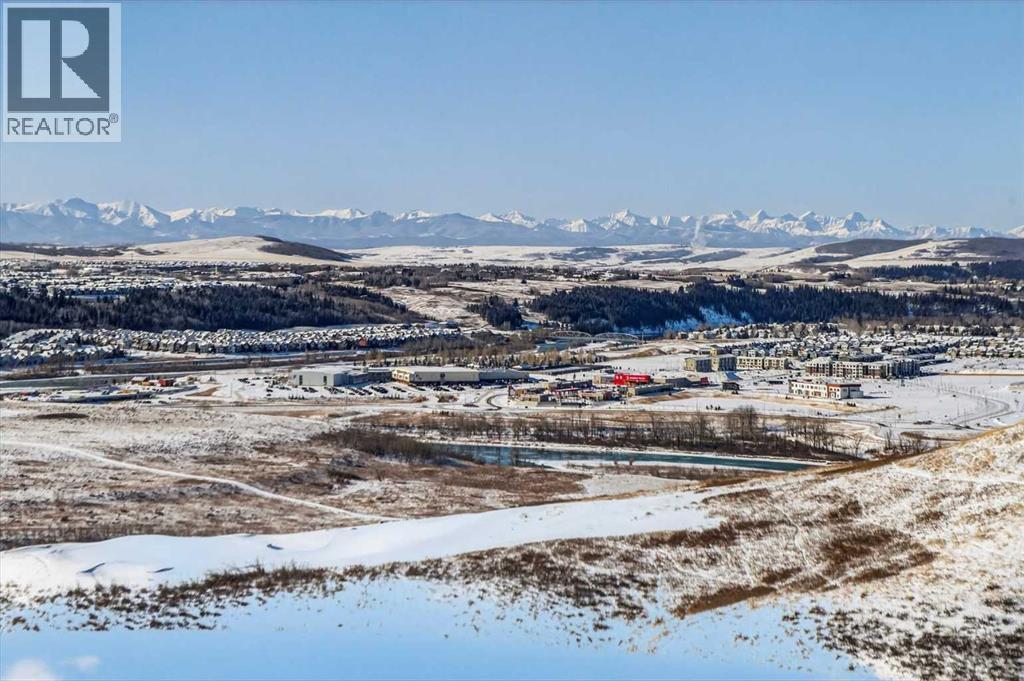 180 Gleneagles View, Cochrane