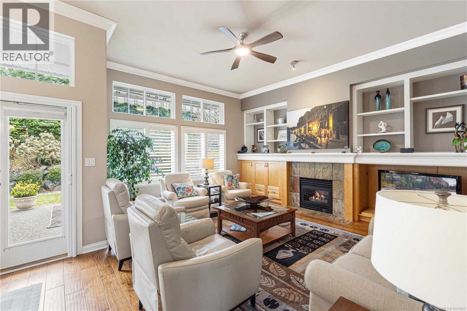 1376 BRITANNIA DR - 10