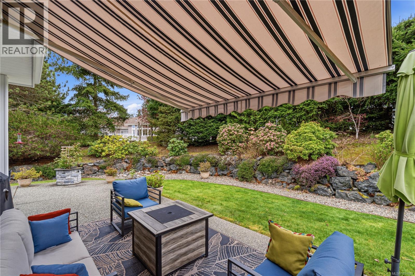 1376 BRITANNIA DR - 30