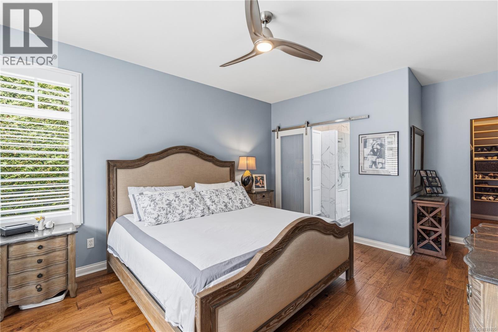 1376 BRITANNIA DR - 19