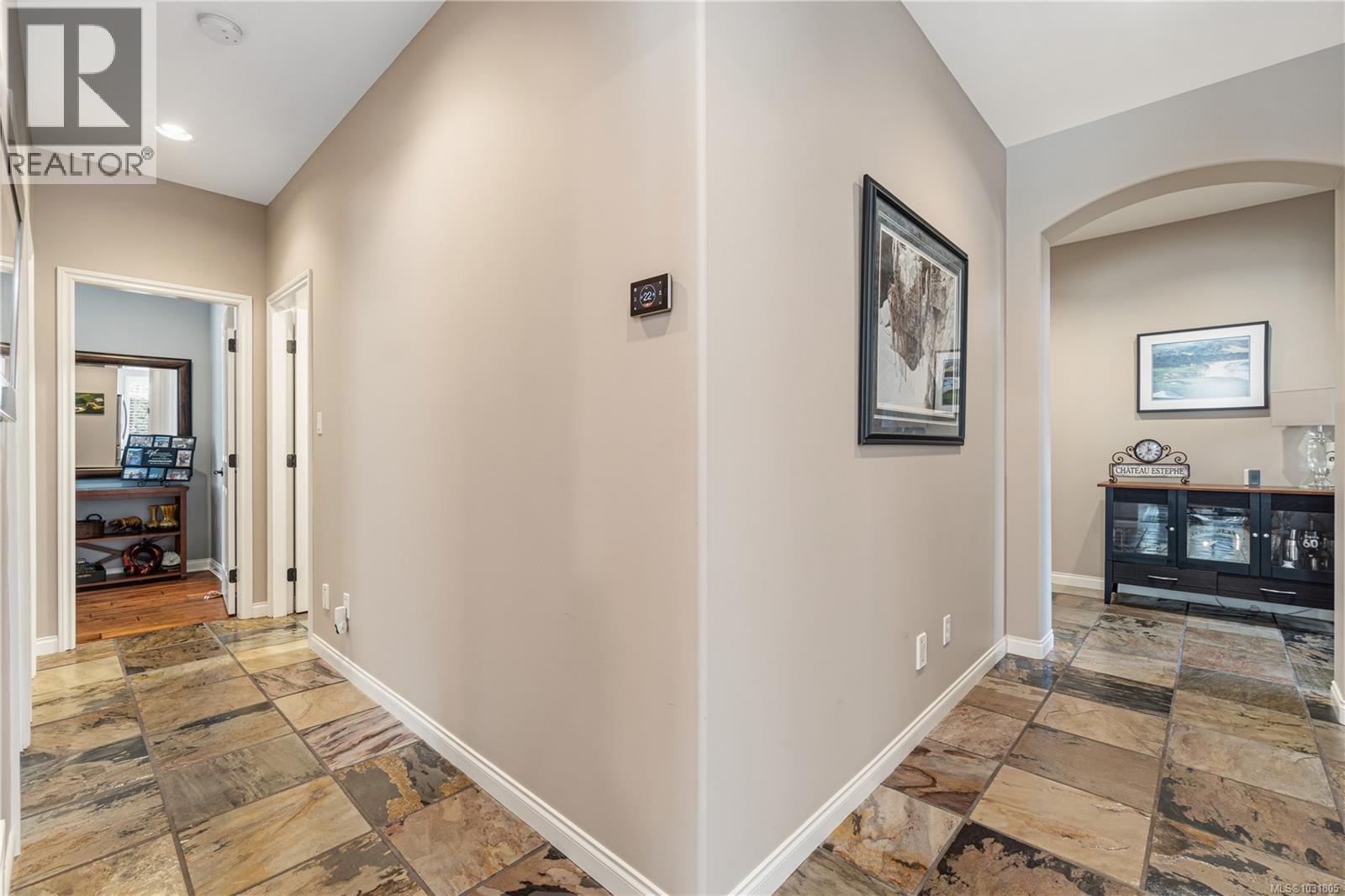 1376 BRITANNIA DR - 22