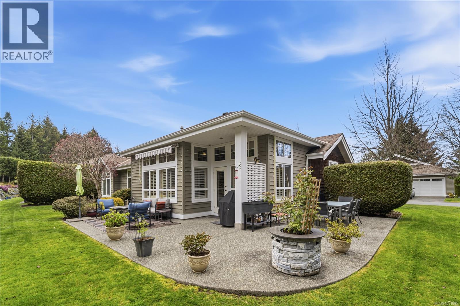 1376 BRITANNIA DR - 25