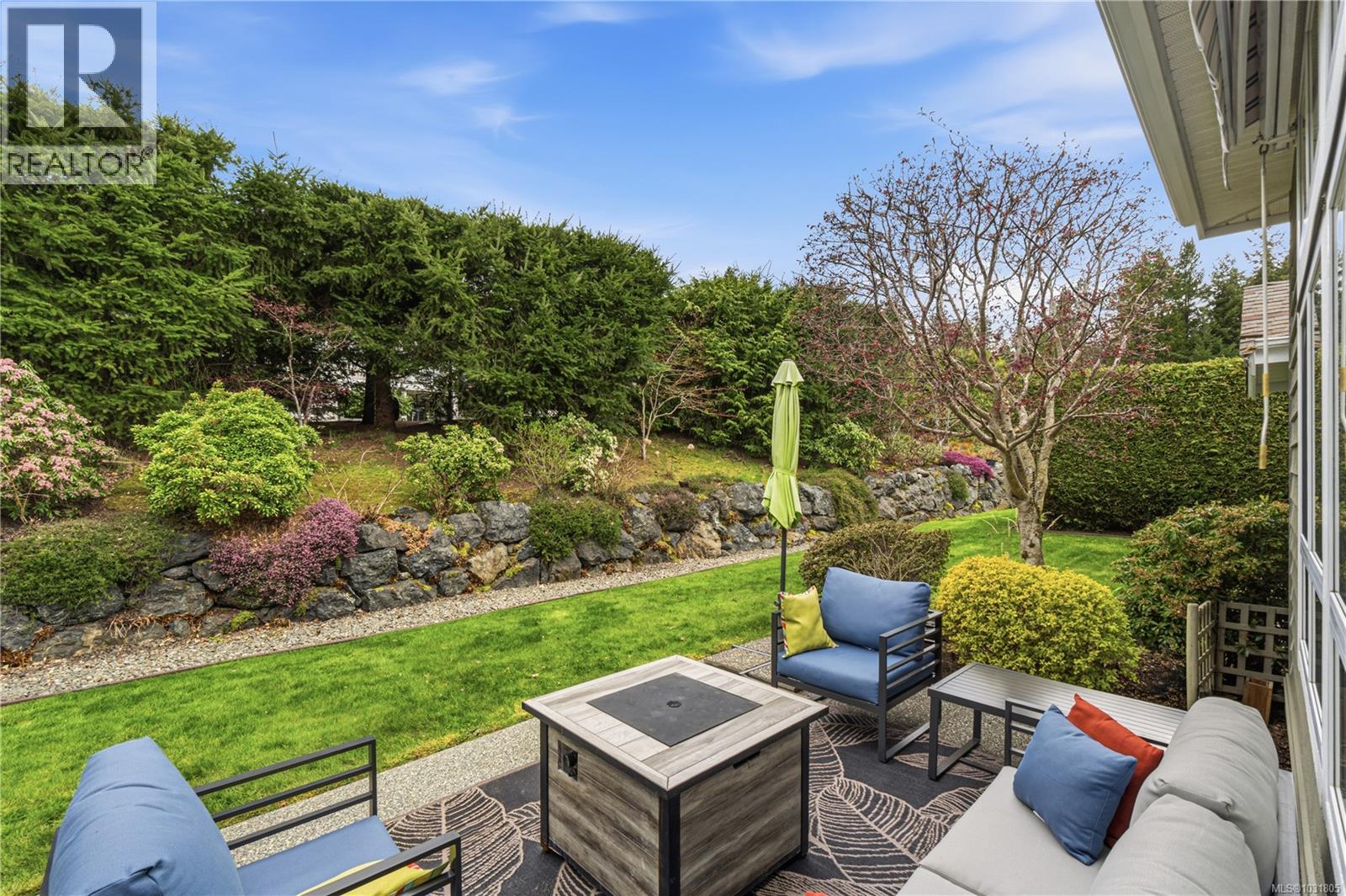 1376 BRITANNIA DR - 31