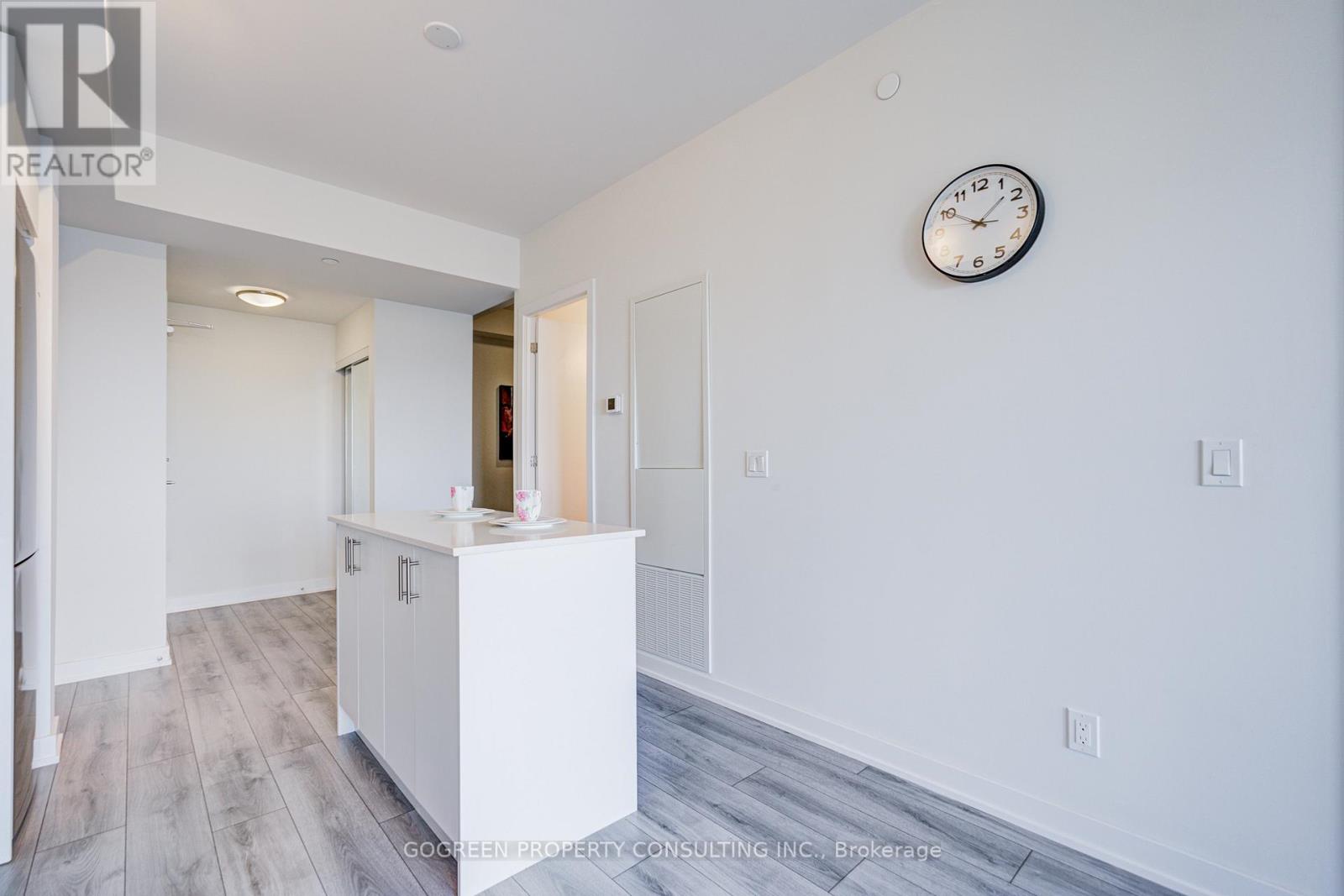 #2607 15 ELLERSLIE AVENUE - 15