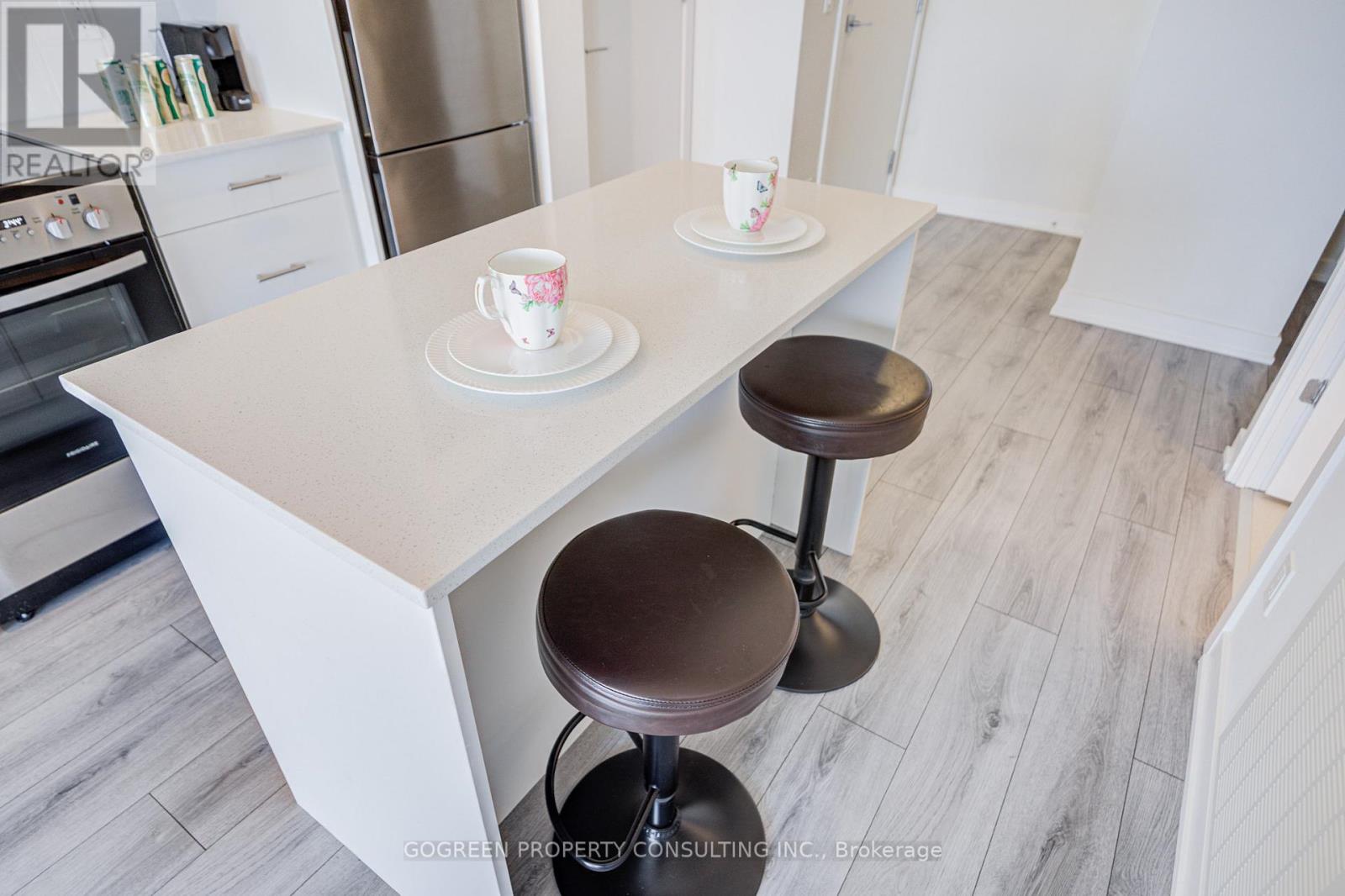 #2607 15 ELLERSLIE AVENUE - 17