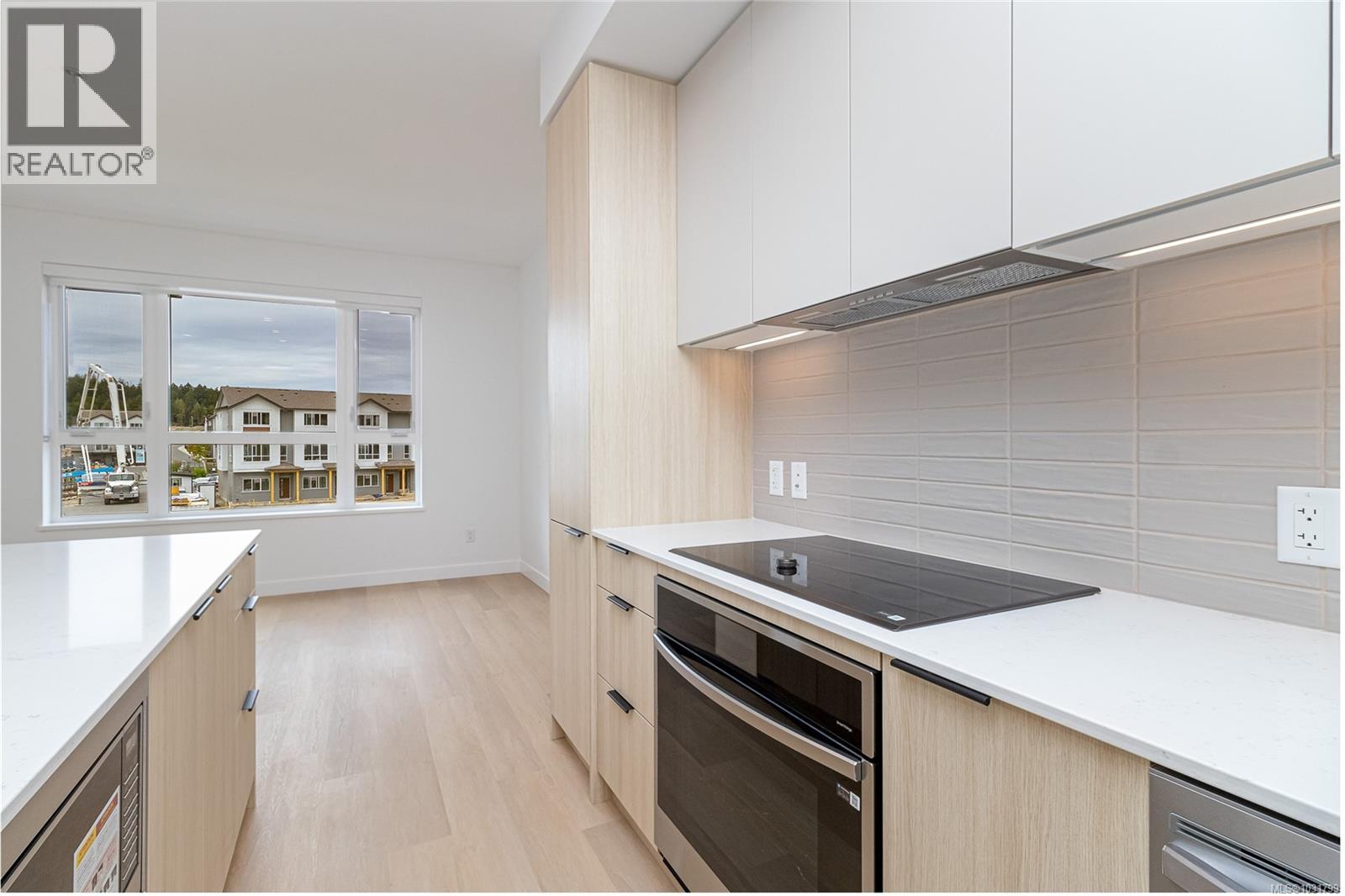 #310 3564B RYDER HESJEDAL WAY - 12