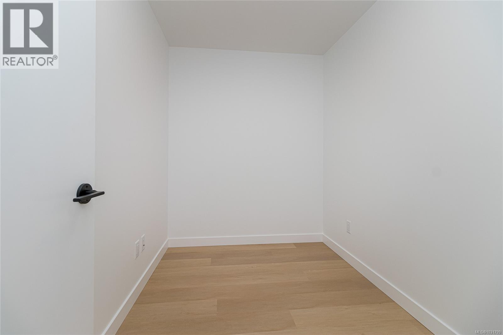 #310 3564B RYDER HESJEDAL WAY - 18