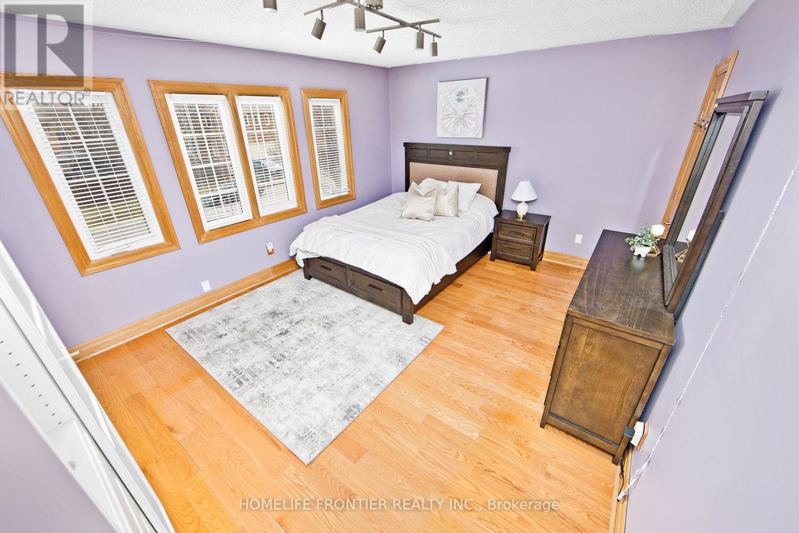 6124 HARDESTY CRESCENT - 17