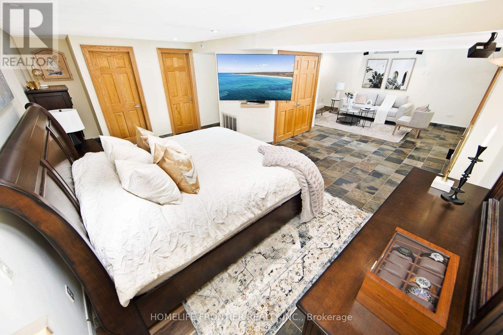 6124 HARDESTY CRESCENT - 22