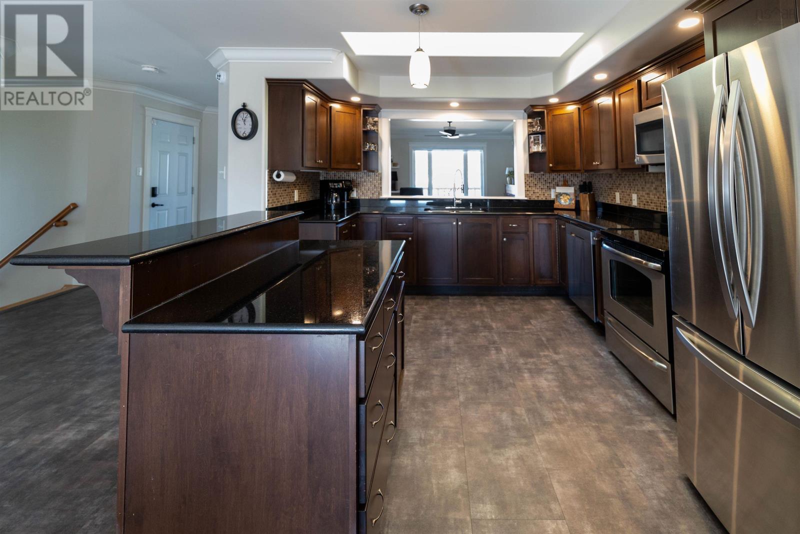 Property 25 of 44 of 52 Argus Drive