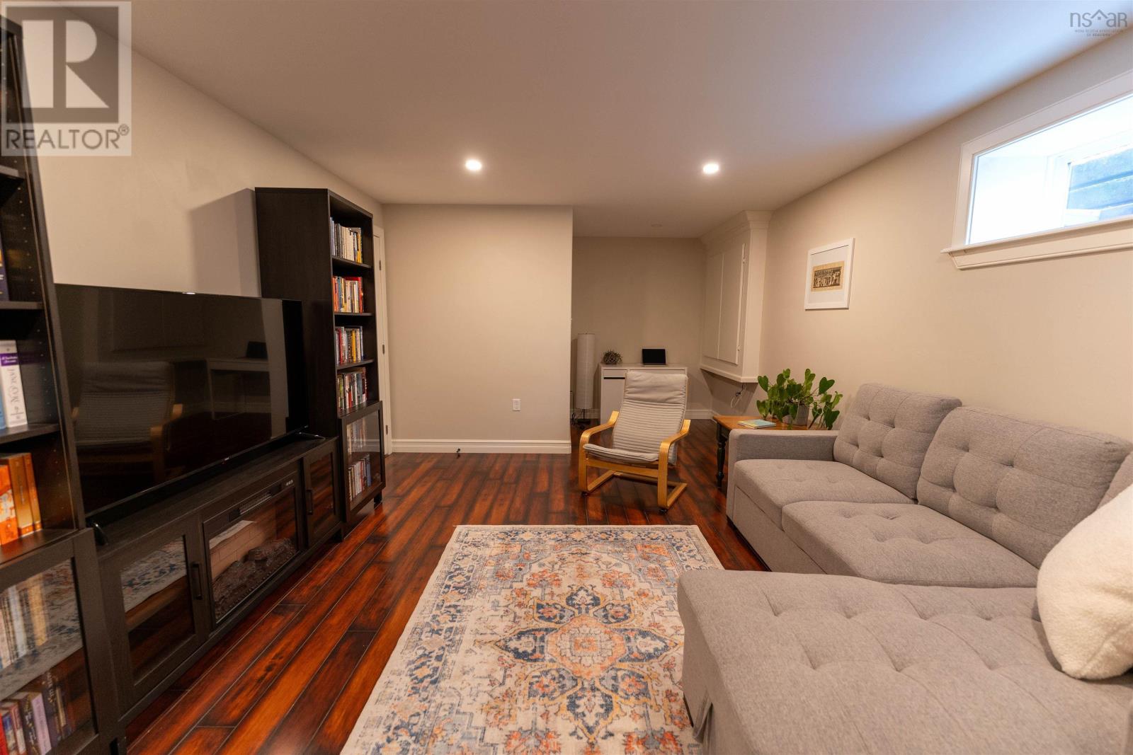 Property 34 of 44 of 52 Argus Drive