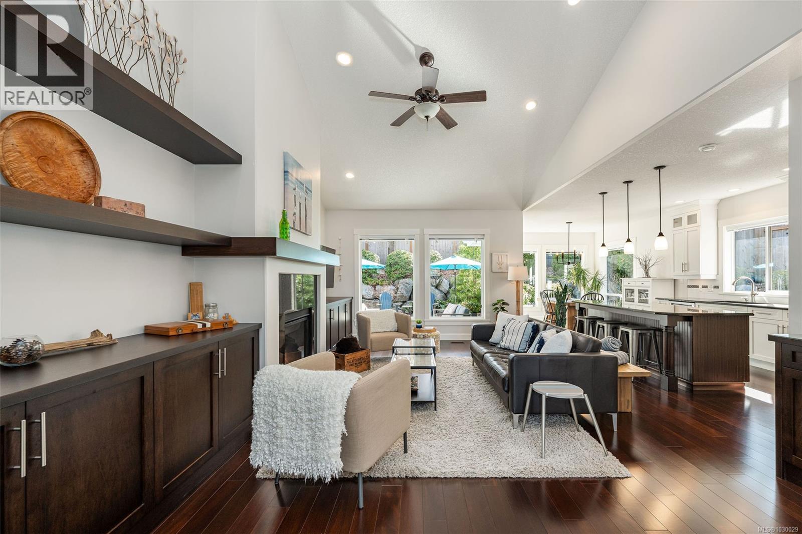 174 SUNNINGDALE RD E - 13