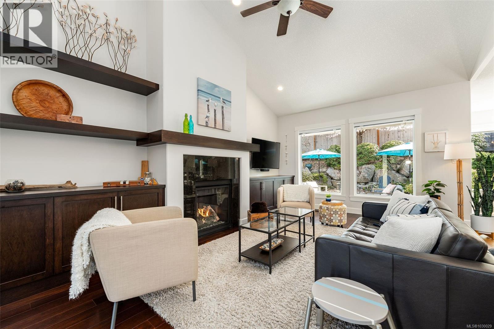 174 SUNNINGDALE RD E - 14