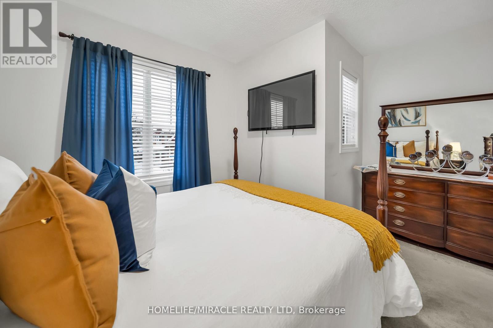 810 HEPBURN ROAD - 36