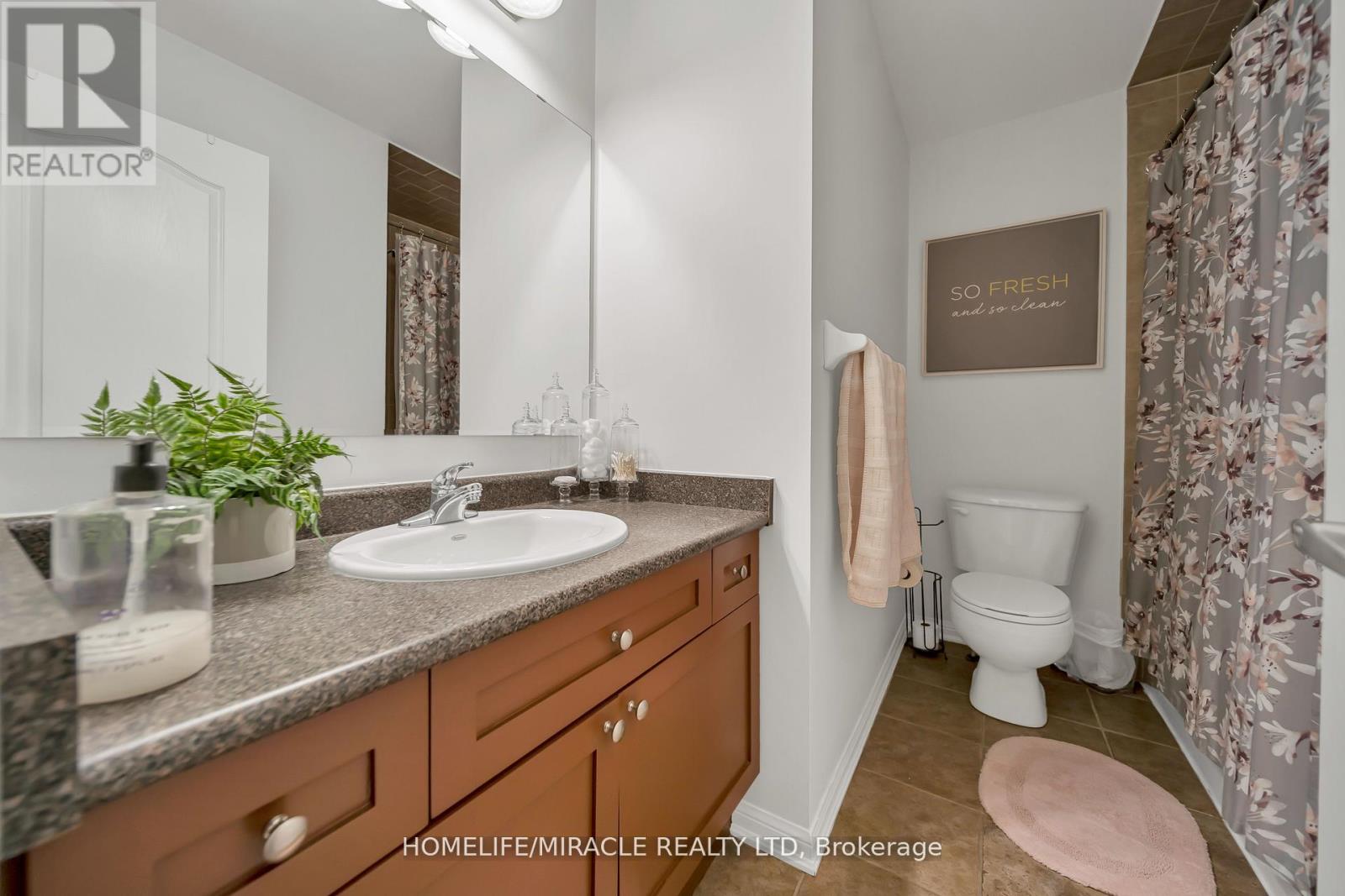 810 HEPBURN ROAD - 37