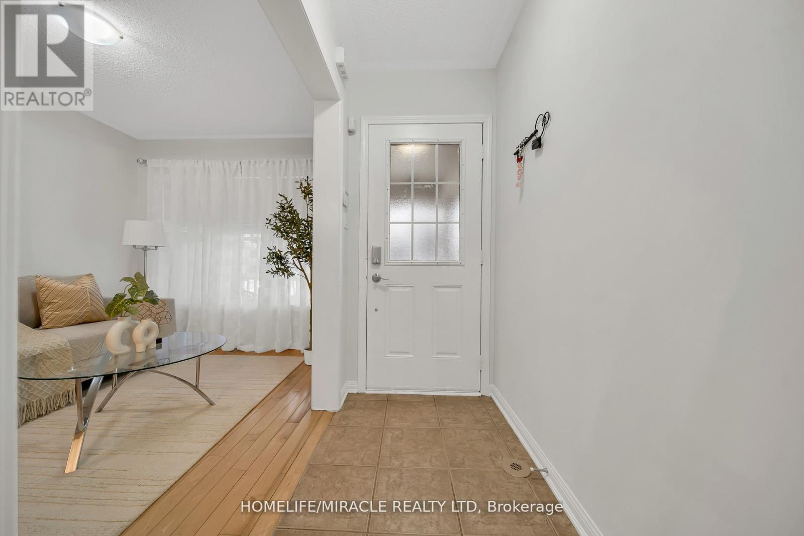 810 HEPBURN ROAD - 4