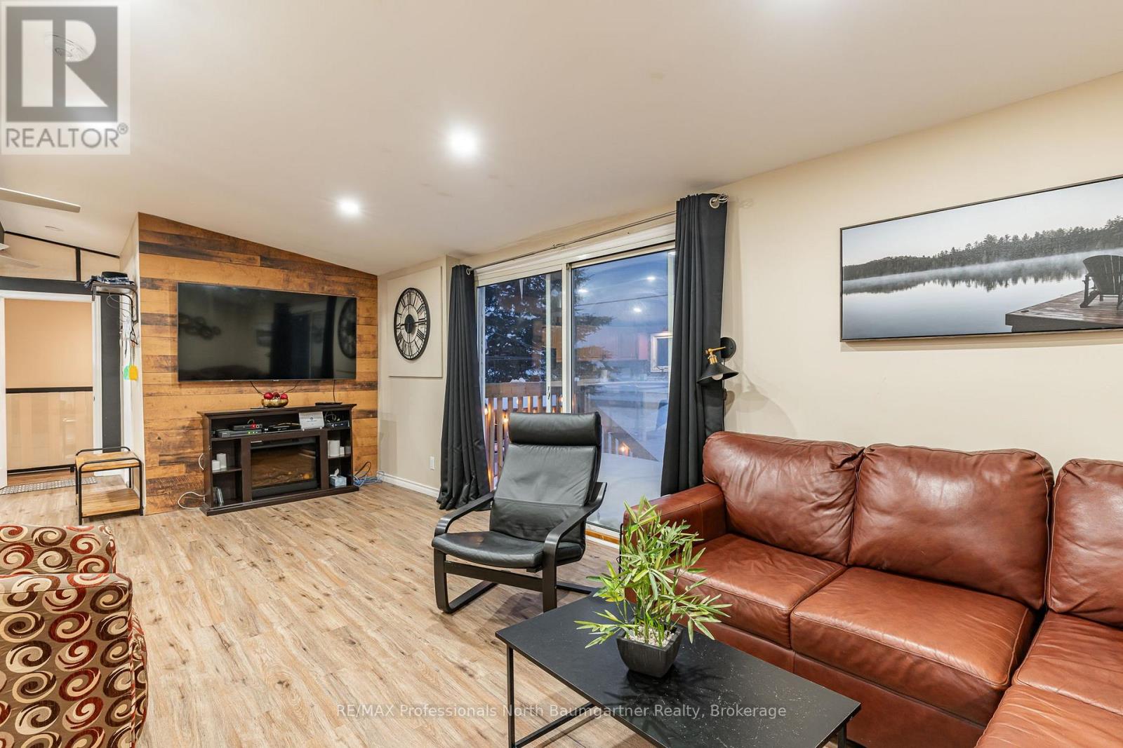 18830 HWY 35 - 9