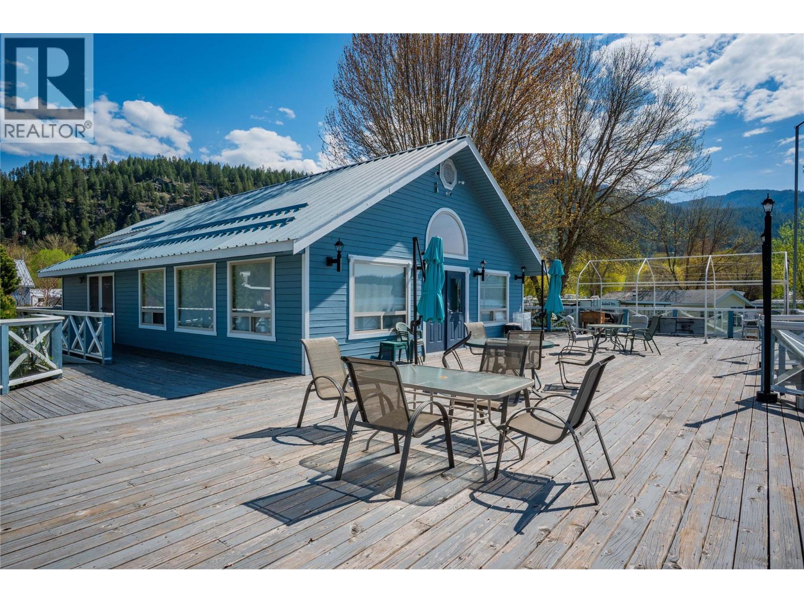 #108 1835 BAKERY FRONTAGE ROAD - 30