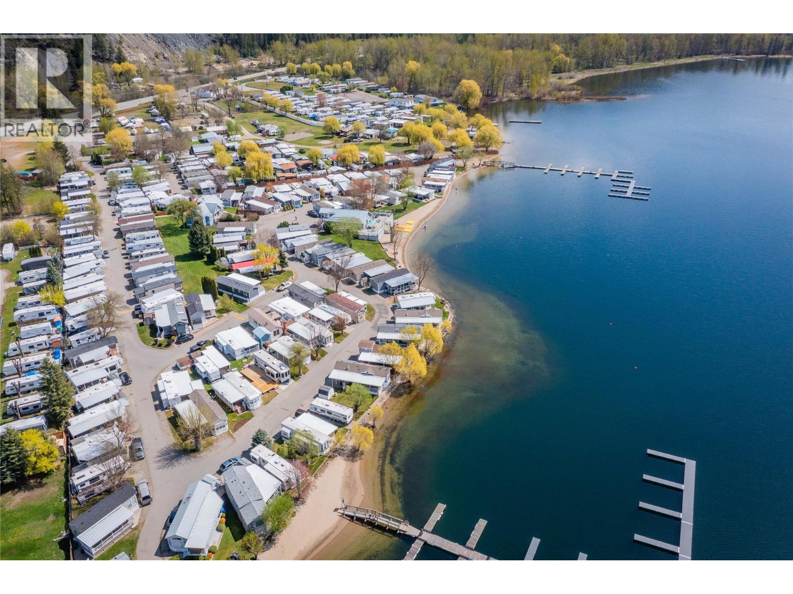 #108 1835 BAKERY FRONTAGE ROAD - 34