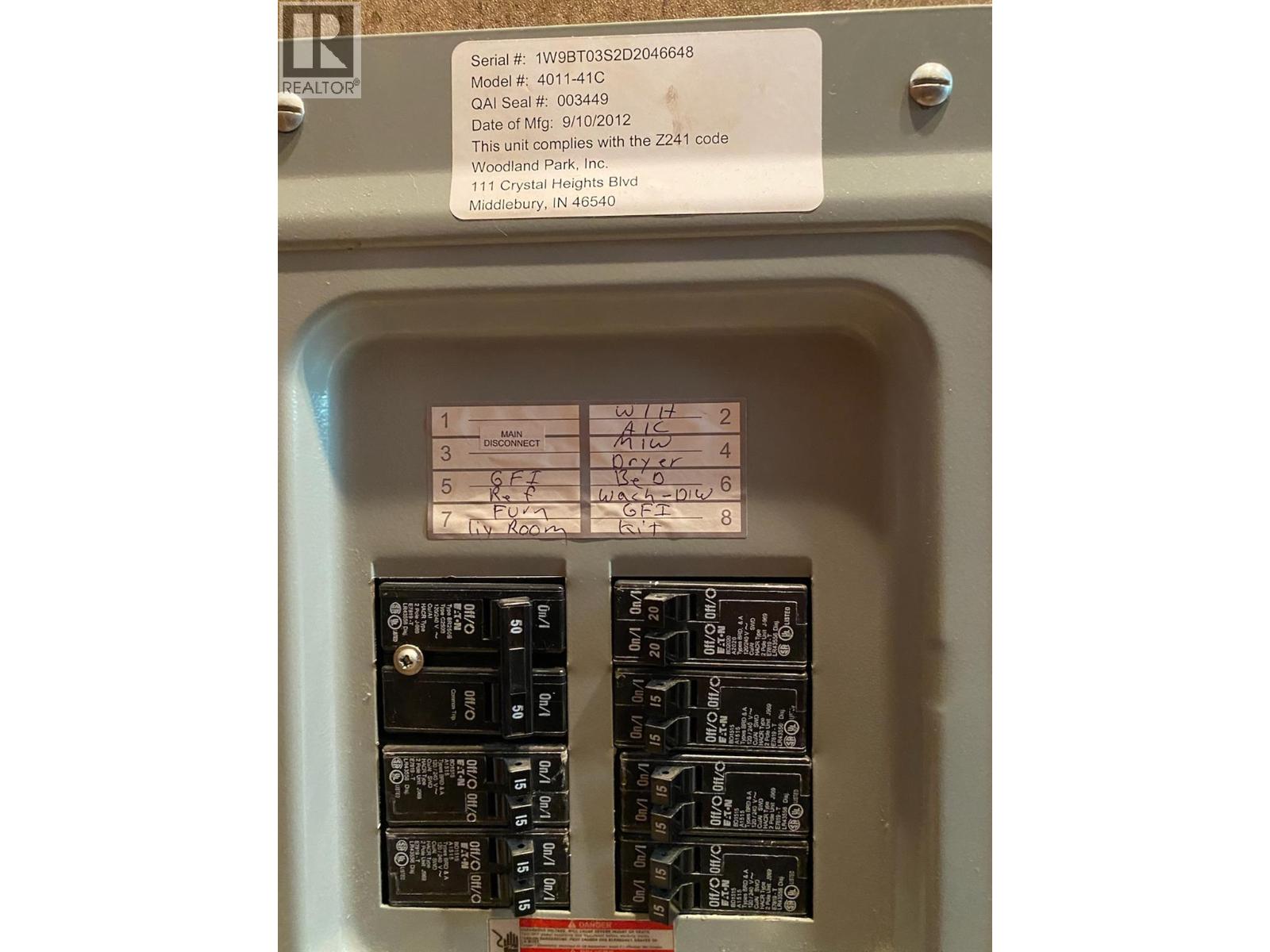 #108 1835 BAKERY FRONTAGE ROAD - 38