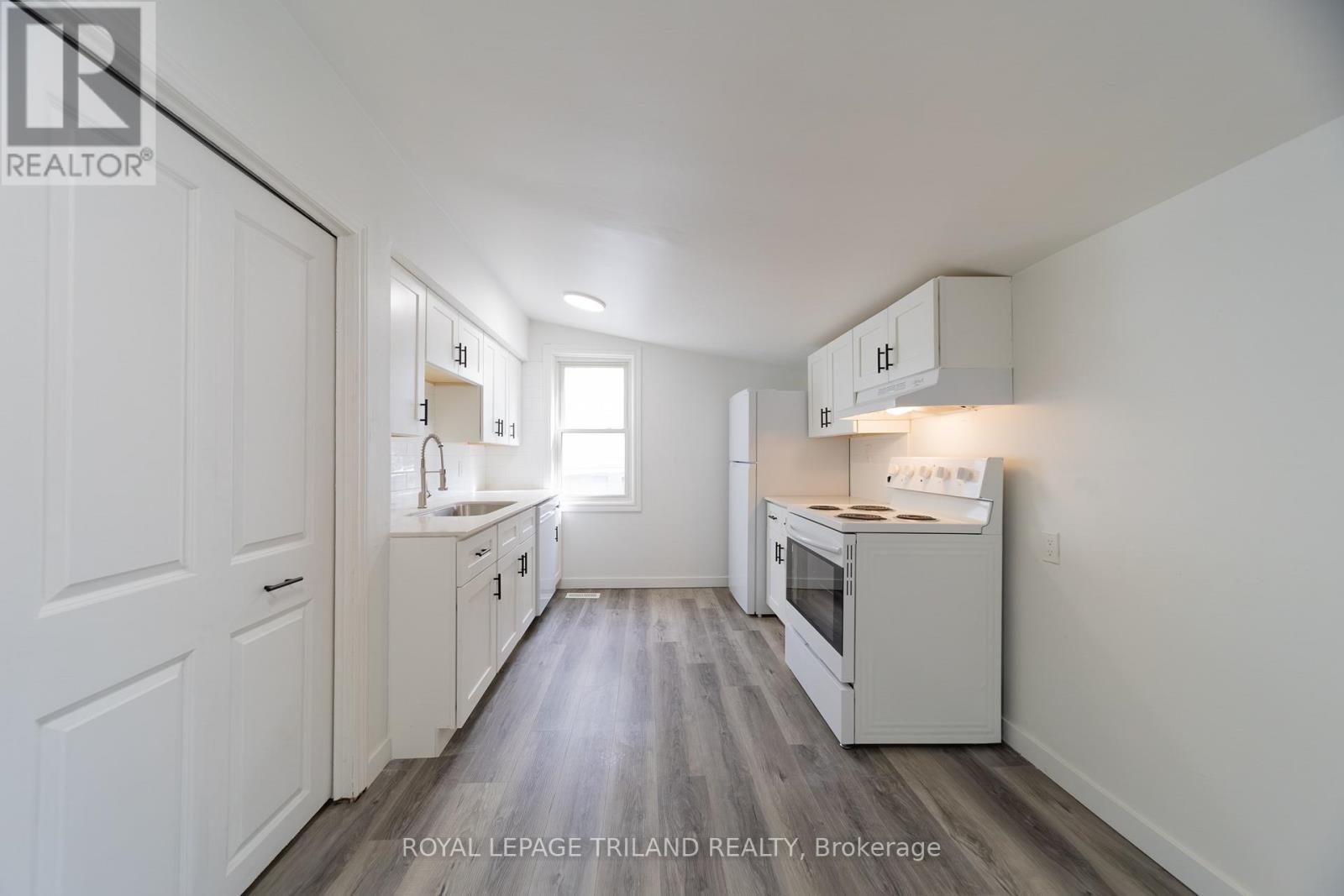 185 MAITLAND STREET - 23