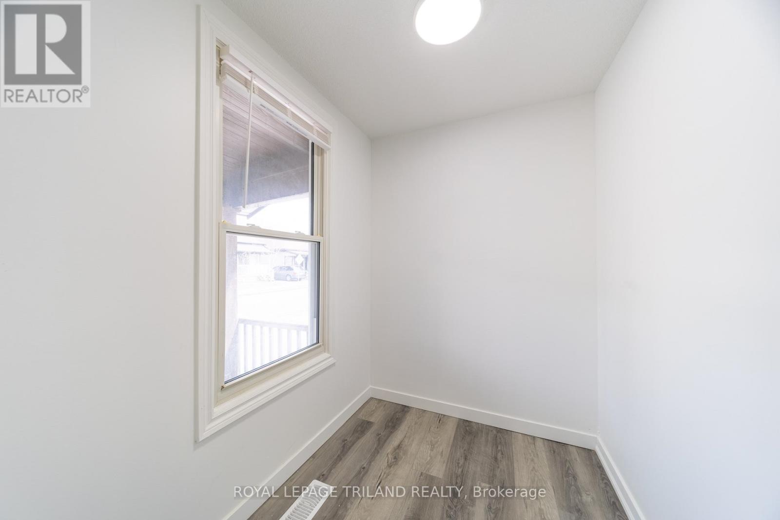 185 MAITLAND STREET - 40