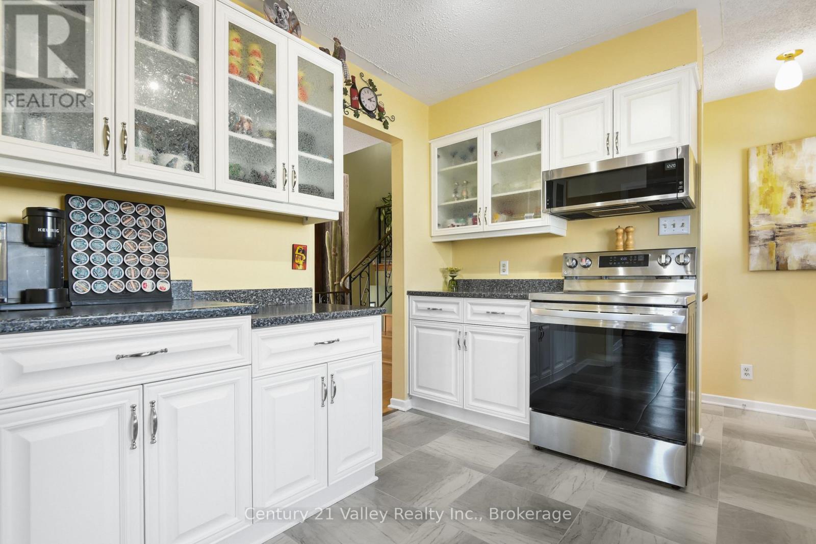 862 KEDROSKY DRIVE - 14