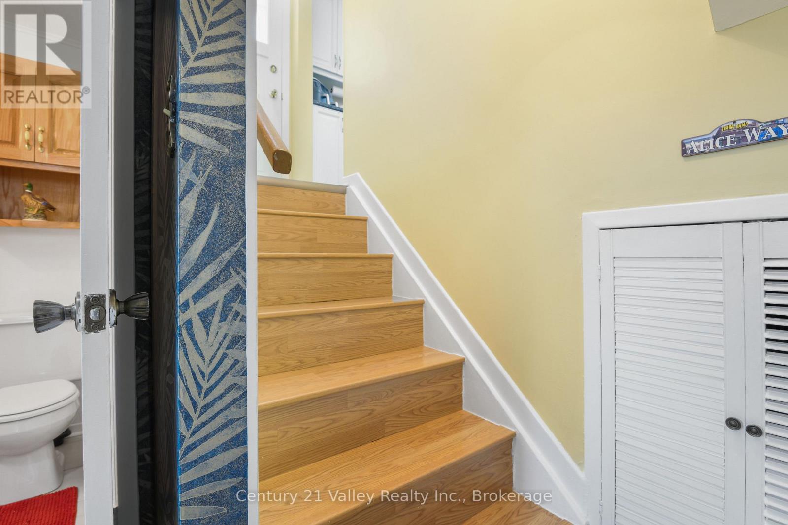 862 KEDROSKY DRIVE - 33