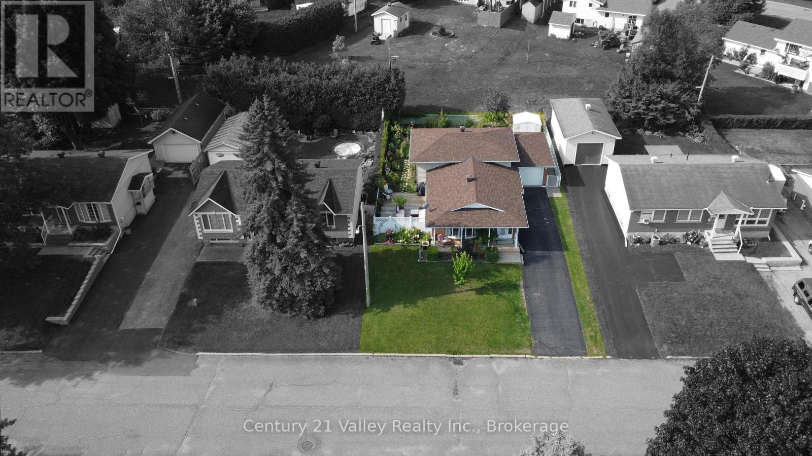 862 KEDROSKY DRIVE - 47