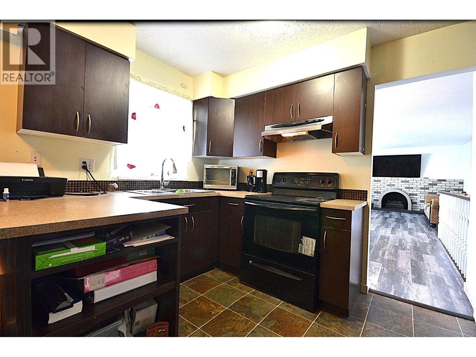 3141 RALEIGH STREET, Port Coquitlam