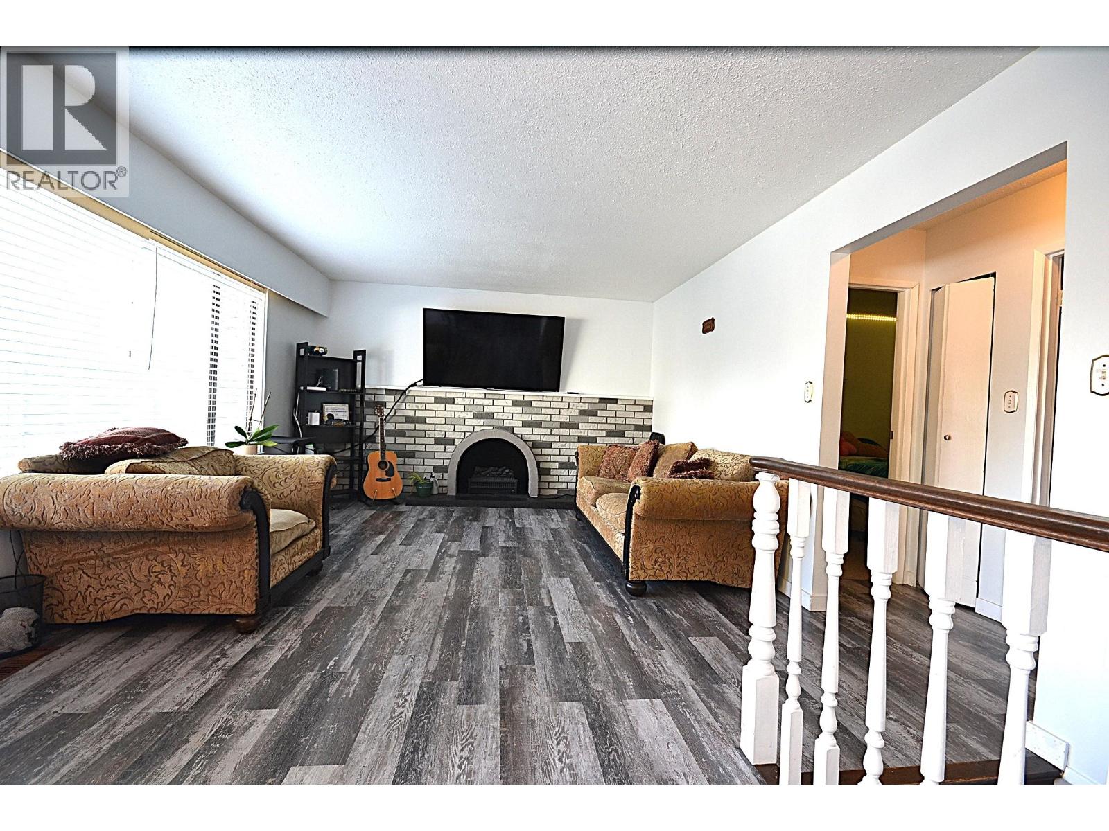 3141 RALEIGH STREET, Port Coquitlam