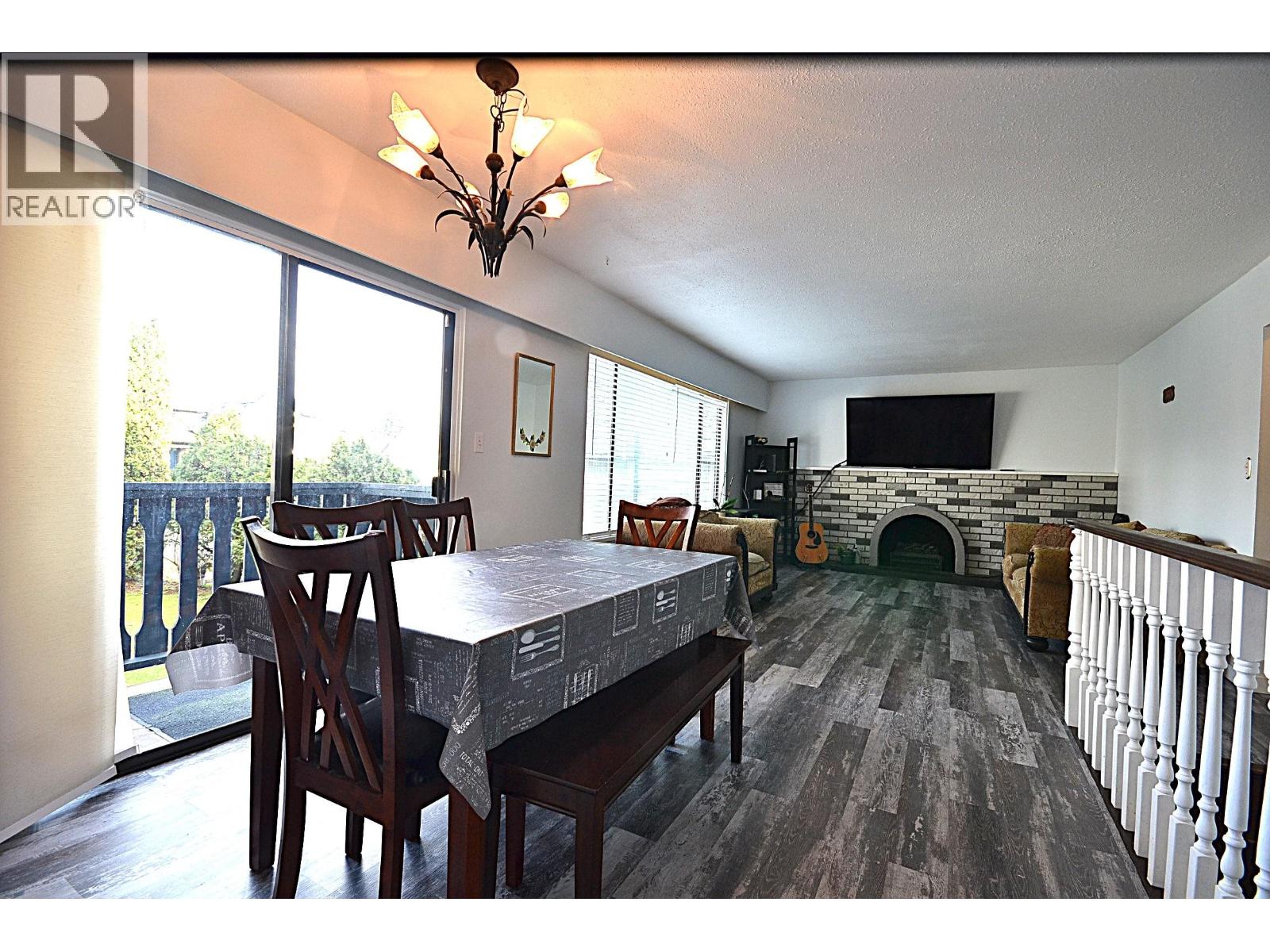 3141 RALEIGH STREET, Port Coquitlam
