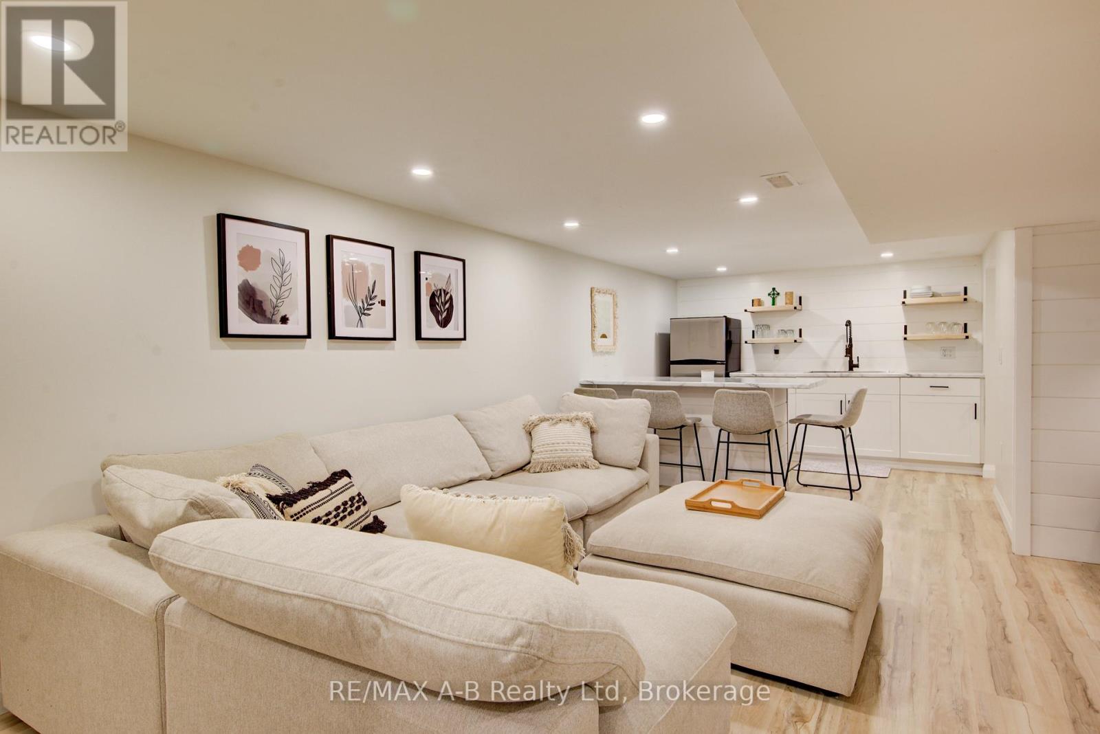 87 WILTON STREET - 26