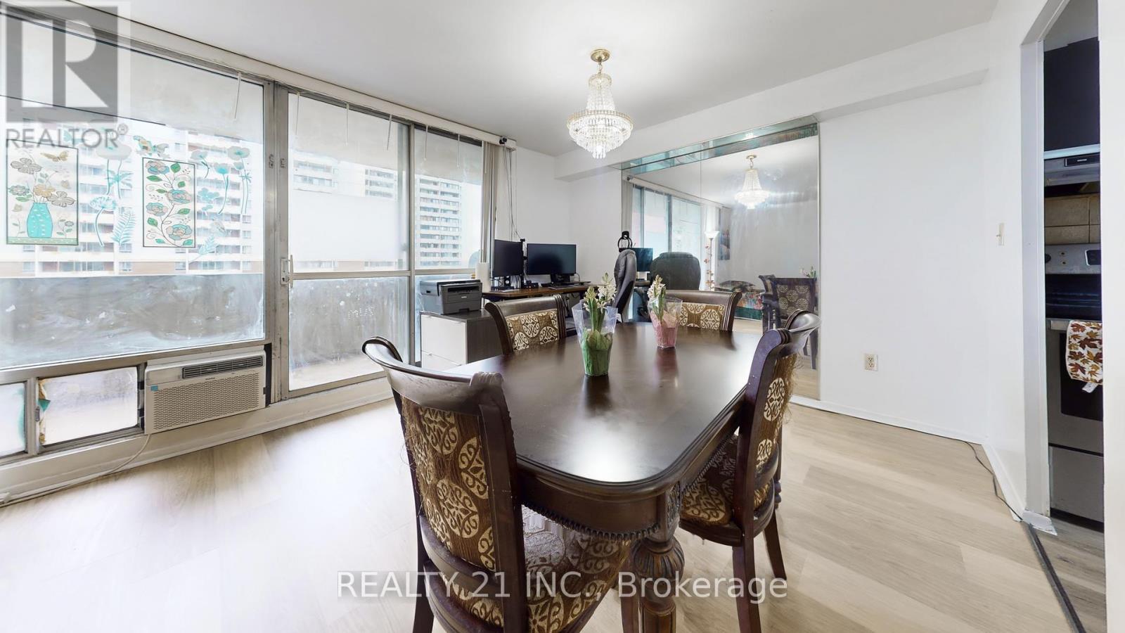 #2103 5 MASSEY SQUARE - 10