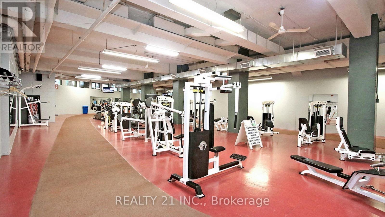 #2103 5 MASSEY SQUARE - 23