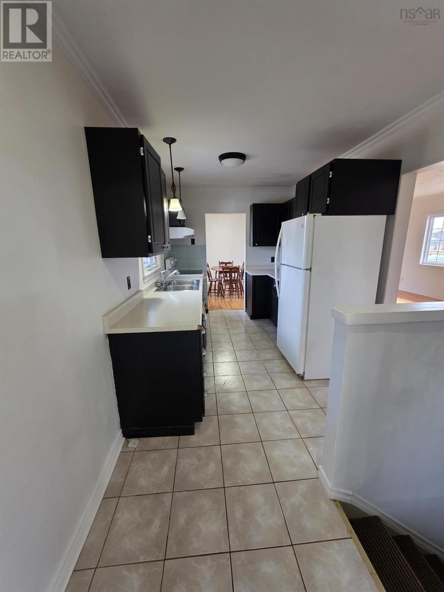 61 MT FLORENCE STREET - 4