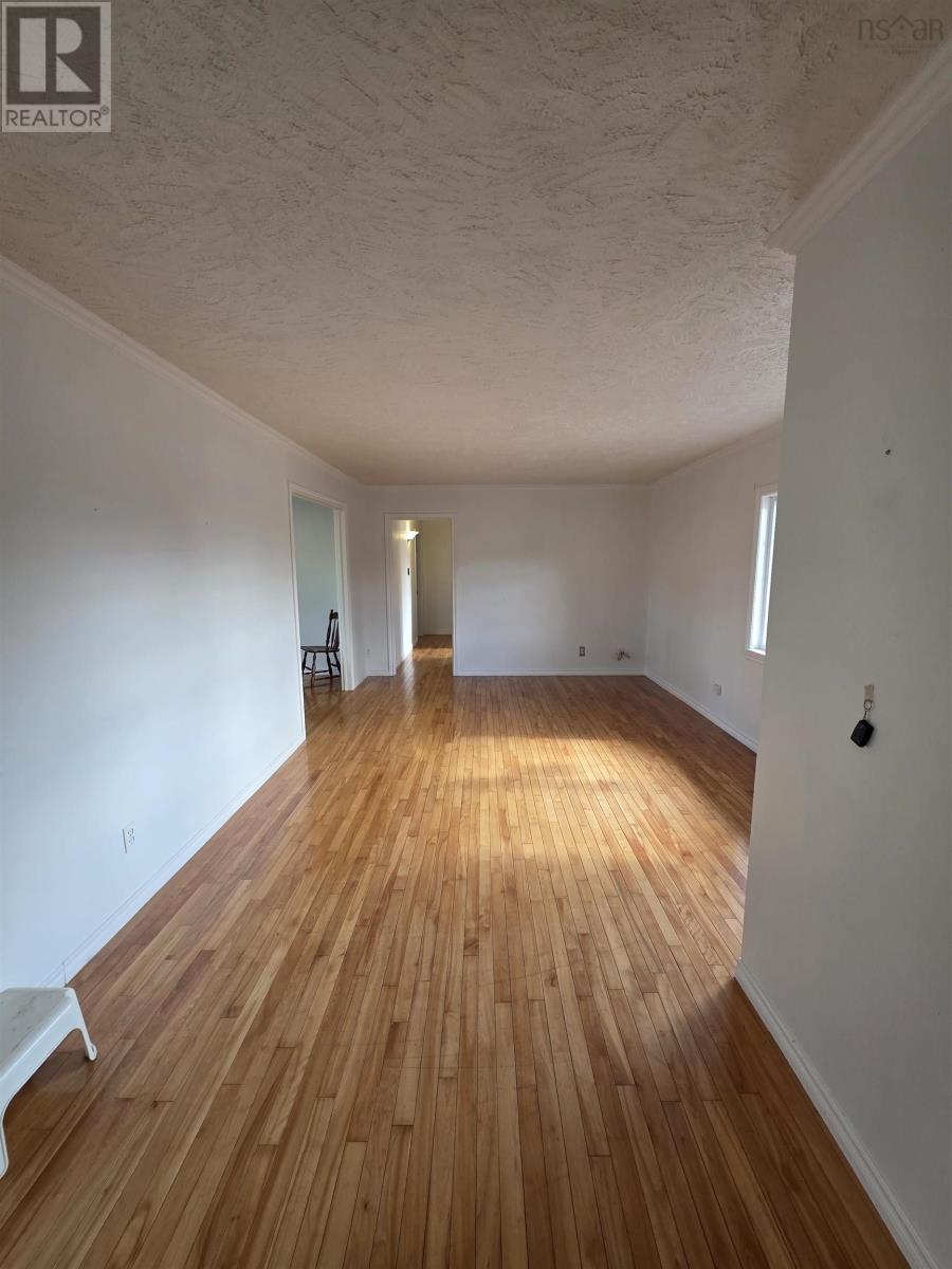 61 MT FLORENCE STREET - 5