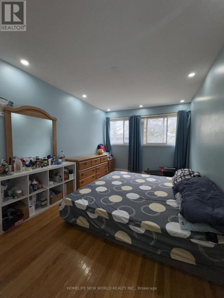 #113 2901 JANE STREET - 12