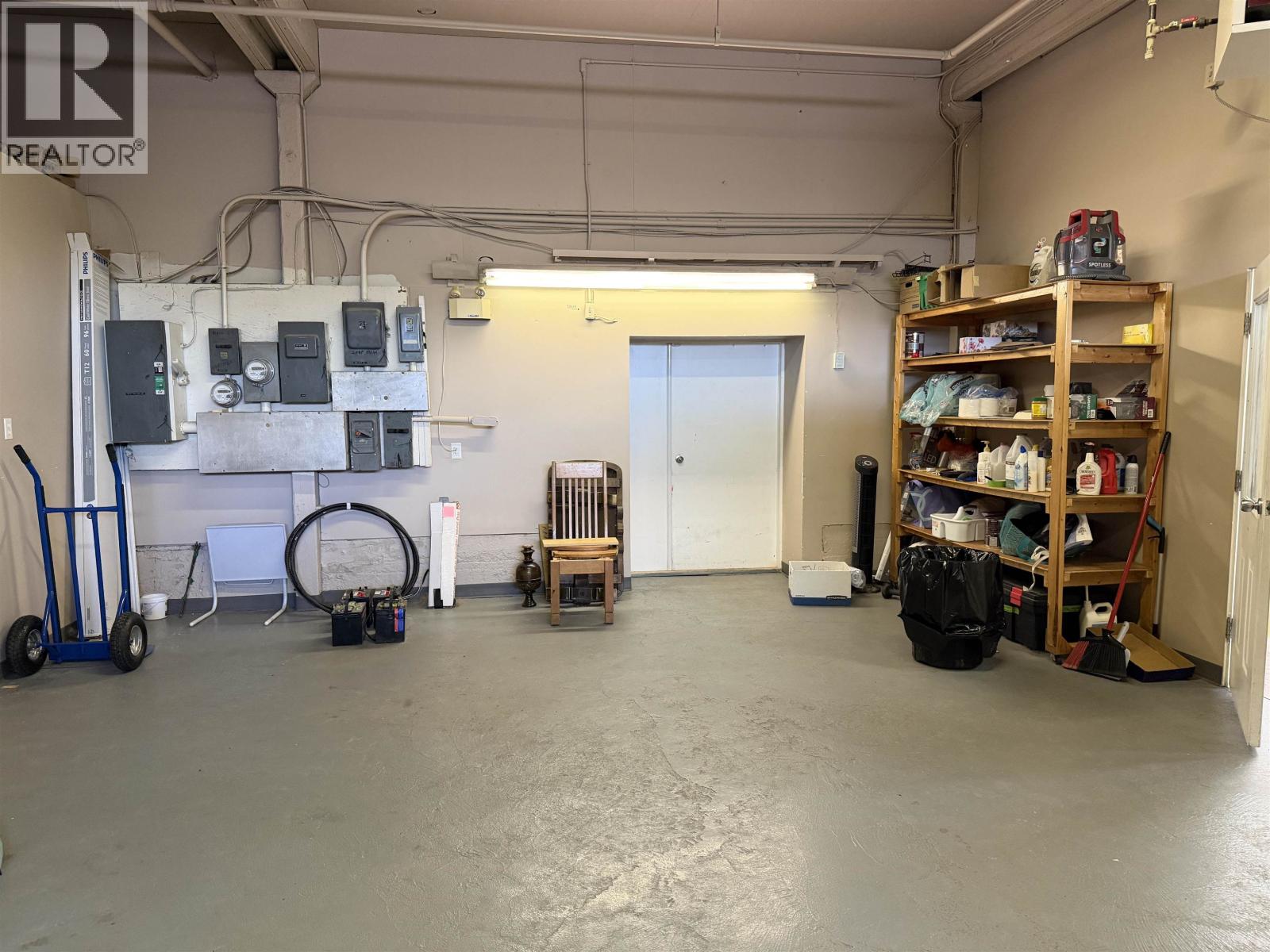 2648 BURRARD AVE & 128 VICTORIA E. STREET, Vanderhoof