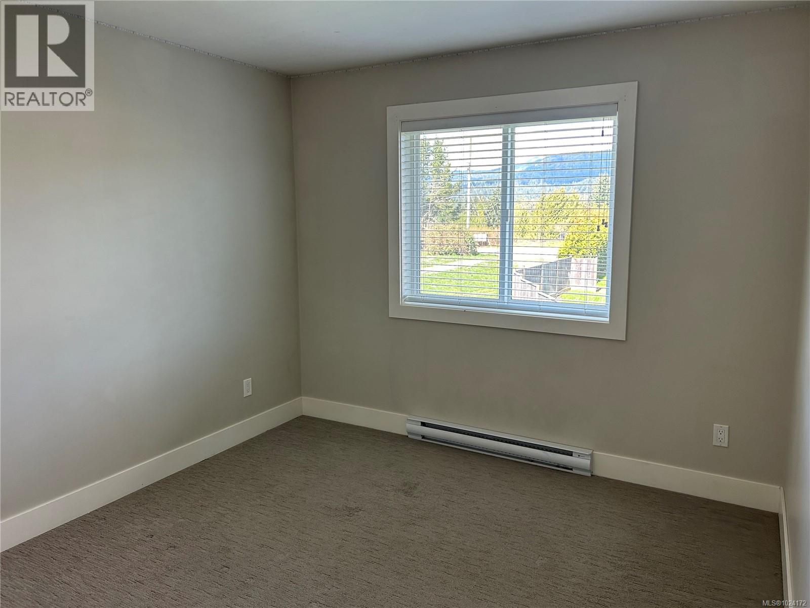 6568 FELDERHOF RD - 32