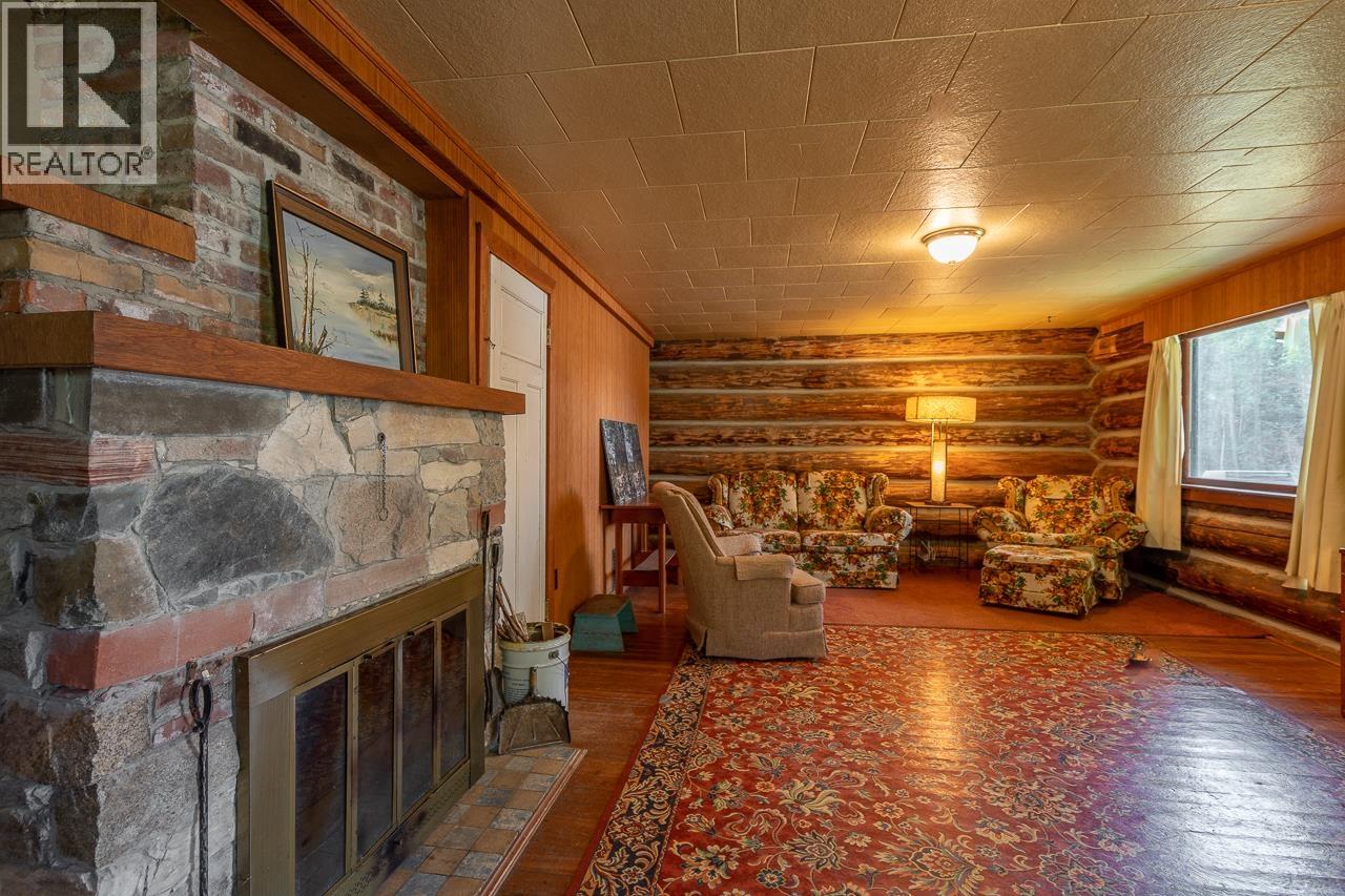 3920 EAGLE CREEK ROAD - 13