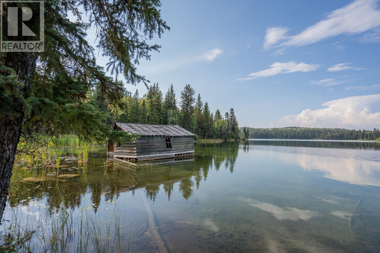 3920 EAGLE CREEK ROAD - 32