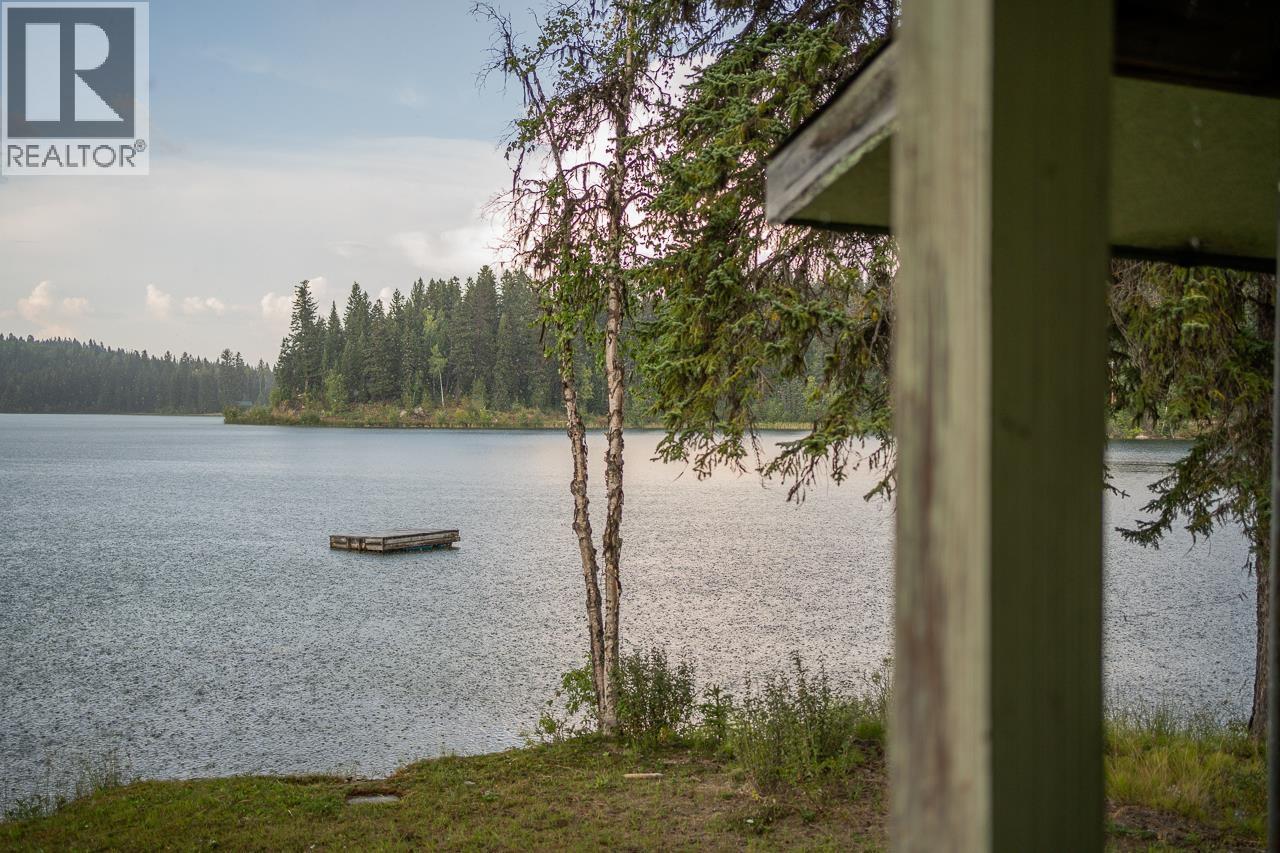 3920 EAGLE CREEK ROAD - 33