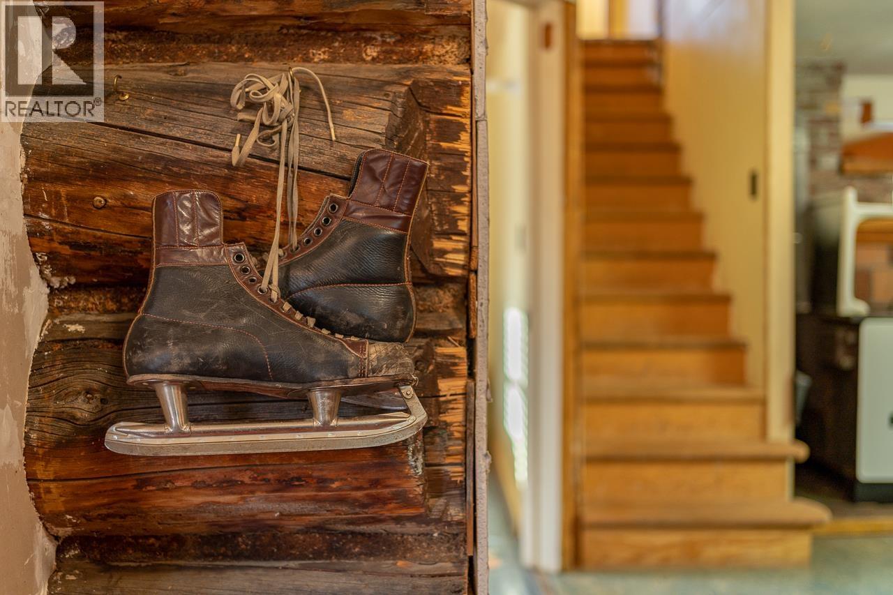 3920 EAGLE CREEK ROAD - 4