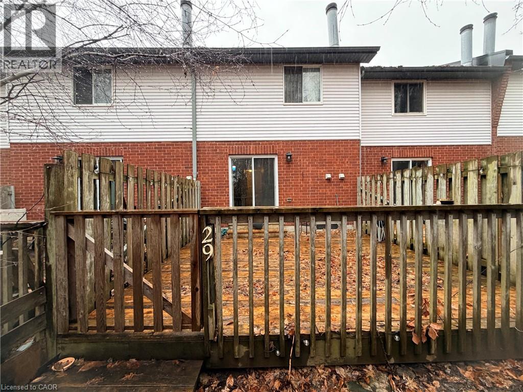 219 KINGSWOOD Drive Unit 29, Kitchener, Ontario N2E3J4 - Photo 4