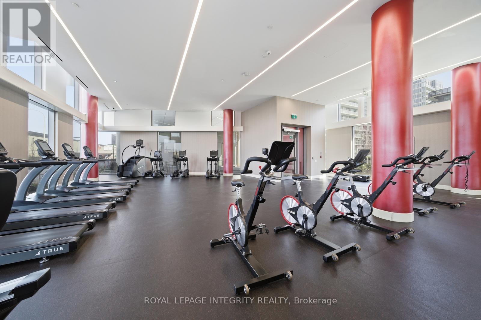 #807 38 MONTE KWINTER COURT - 31