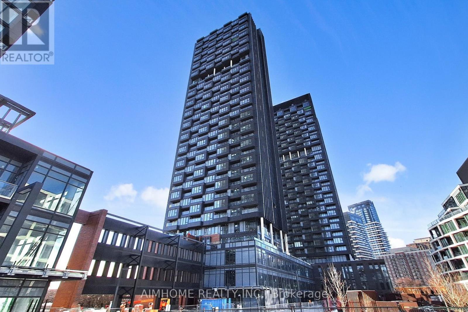 3203 - 1 QUARRINGTON LANE