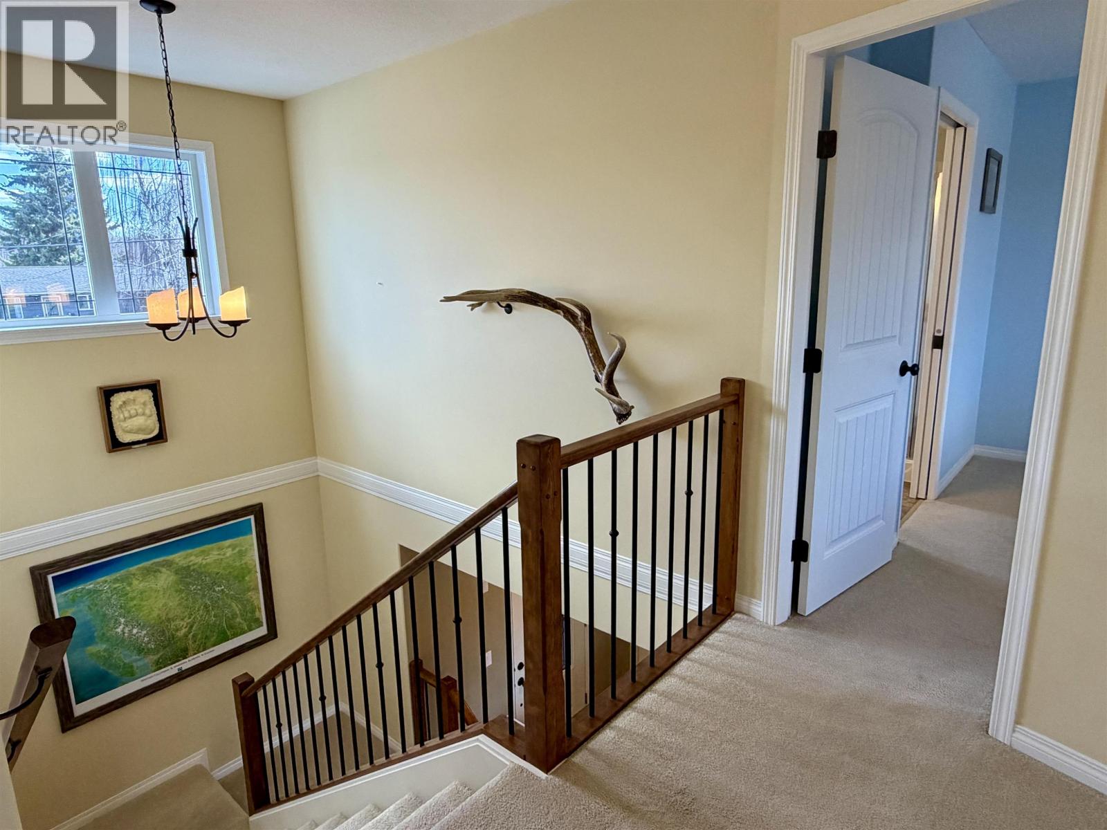 2827 RIVERVIEW DRIVE - 36